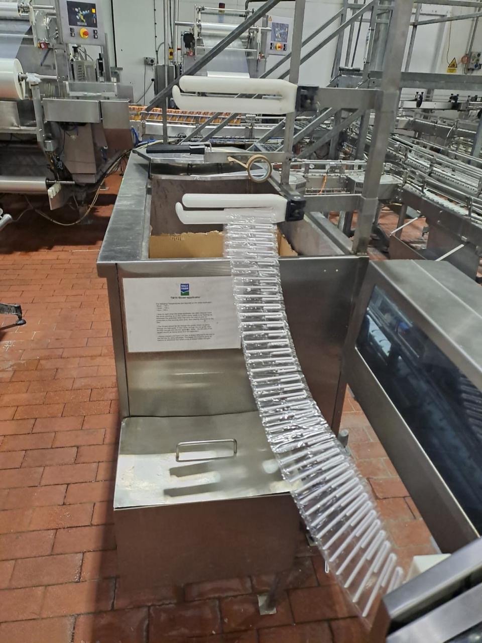 USED TETRA PAK TBA 19 250ML BASE 20V FILLING LINE FOR SALE