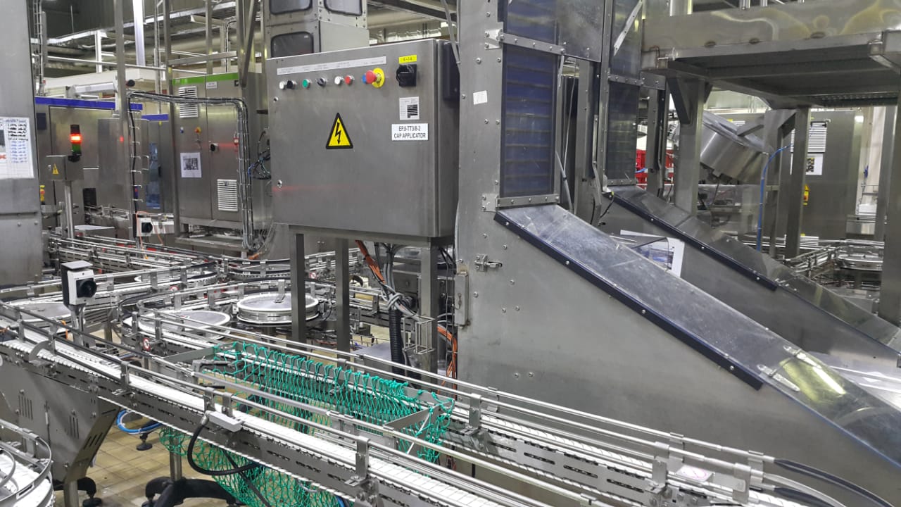 Tetra Top filler S1 S2 180 ml 4500 bottles per hr