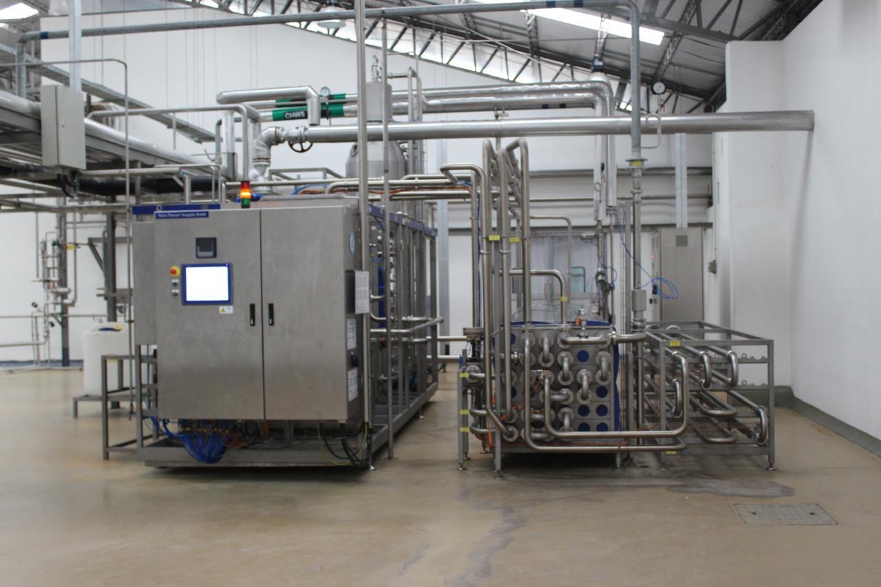 COMPLETE TETRA PAK UHT PLANT WITH TWO ASEPTIC FILLING LINES FOR SALE