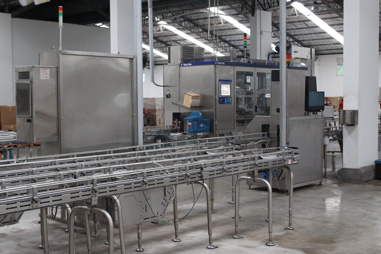 USED TETRA PAK TBA 8 1000 ML SLIM FILLING LINE FOR SALE