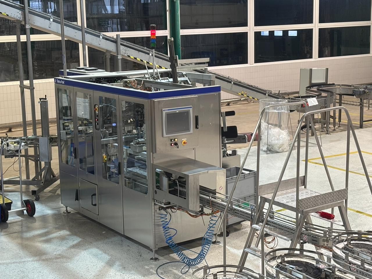 USED TETRA REX FILLING AND CAPPING COMPLETE LINE FOR SALE FOR LONG LIFE FRUIT JUICES YEAR 2016