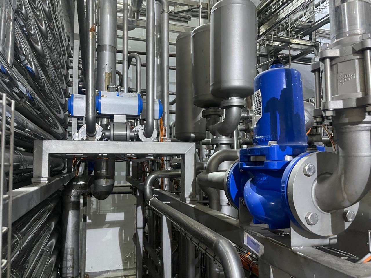 GEA COMPLETE UHT PLANT 8000 LPH CAPACITY FOR MILK CREAM AND JUICE PRODUCTION FOR SALE YEAR 2018