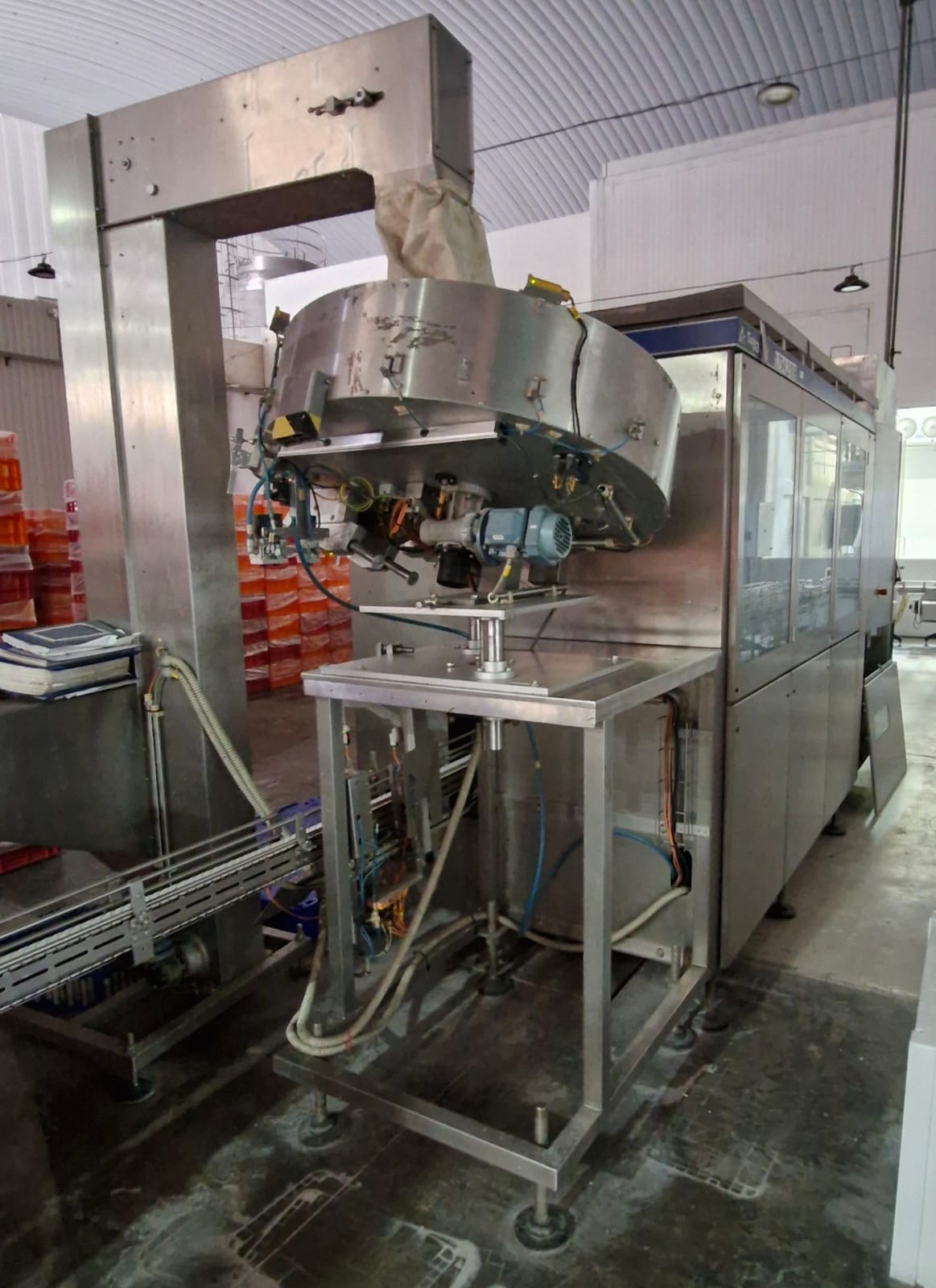 USED TETRA PAK TBA 8 1000ML SLIM FILLING LINE FOR SALE YEAR 2001 and 2014