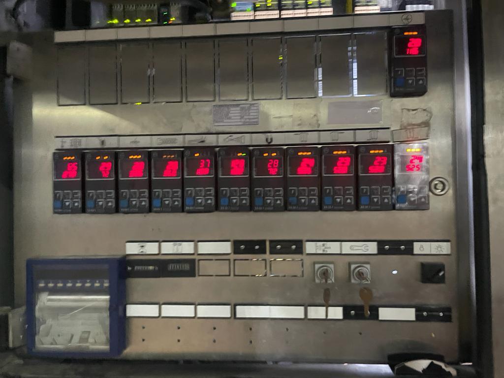 REFURBISHED TETRA PAK TBA 19 200ML SLIM 40V FILLING LINE FOR SALE YEAR 2012