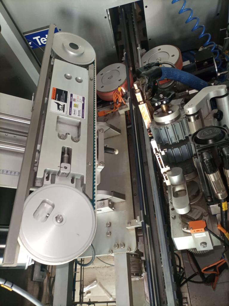 REFURBISHED TETRA PAK HIGH SPEED STRAW APPLICATOR TSA 30 FOR SALE YEAR 2010