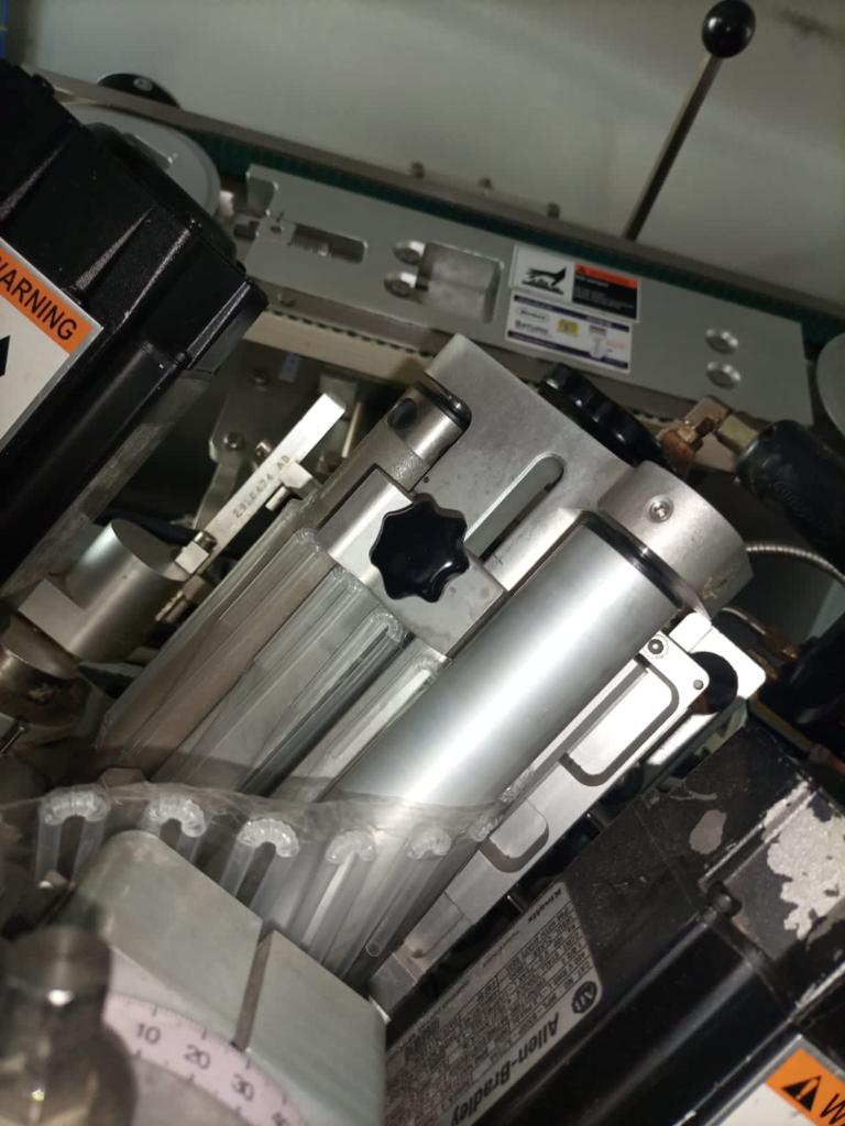 REFURBISHED TETRA PAK HIGH SPEED STRAW APPLICATOR TSA 30 FOR SALE YEAR 2010