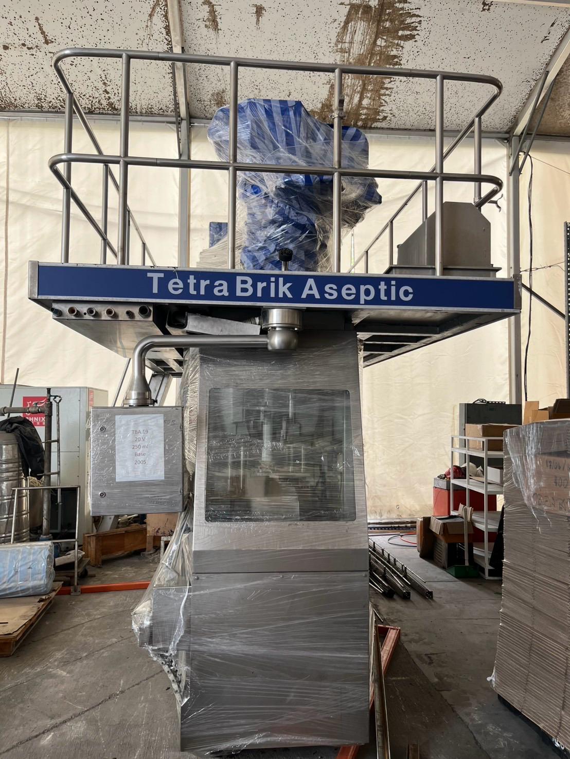 USED TETRA PAK TBA 19 250ML BASE 20v FILLING LINE FOR SALE YEAR 2005