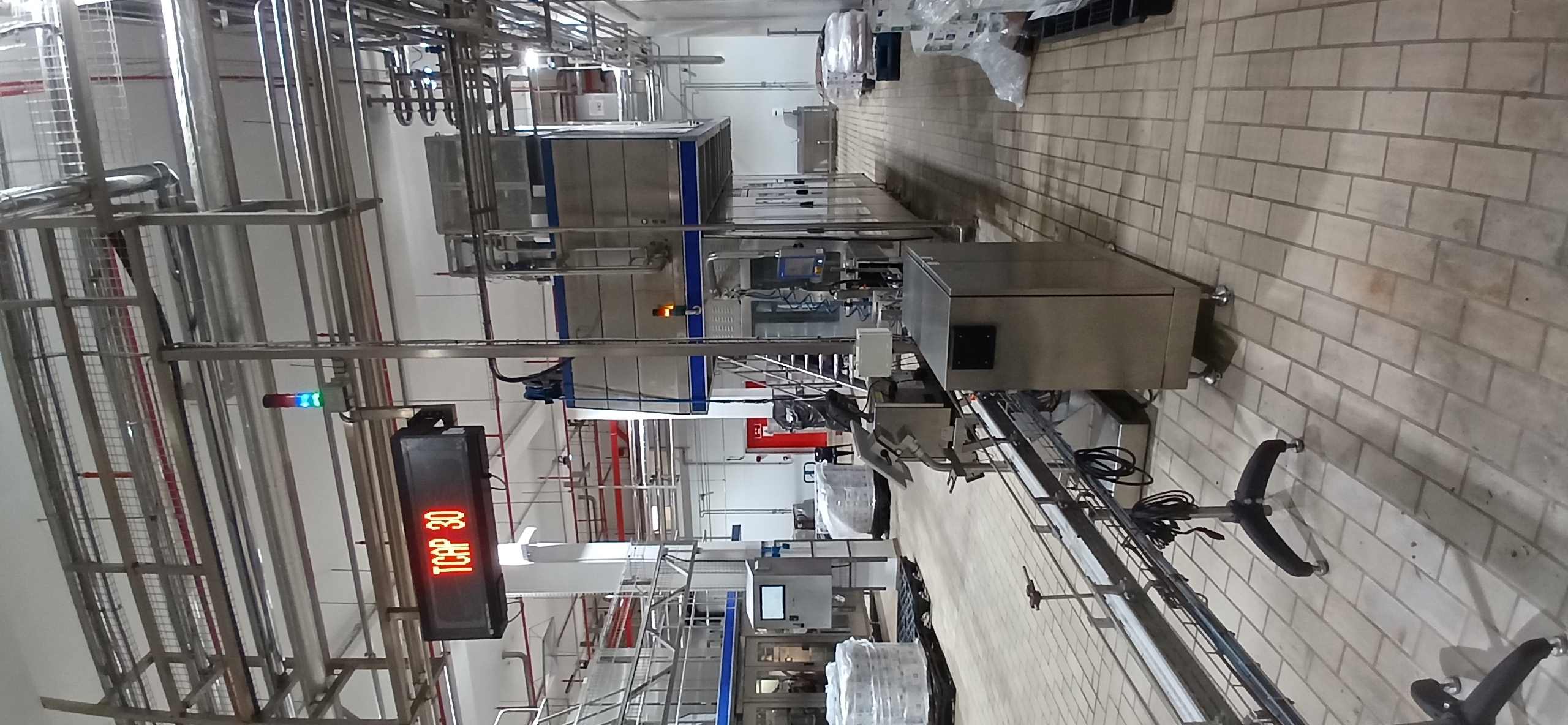 USED A3 SPEED 1000ML SQUARE FILLING LINE FOR SALE YEAR 2020