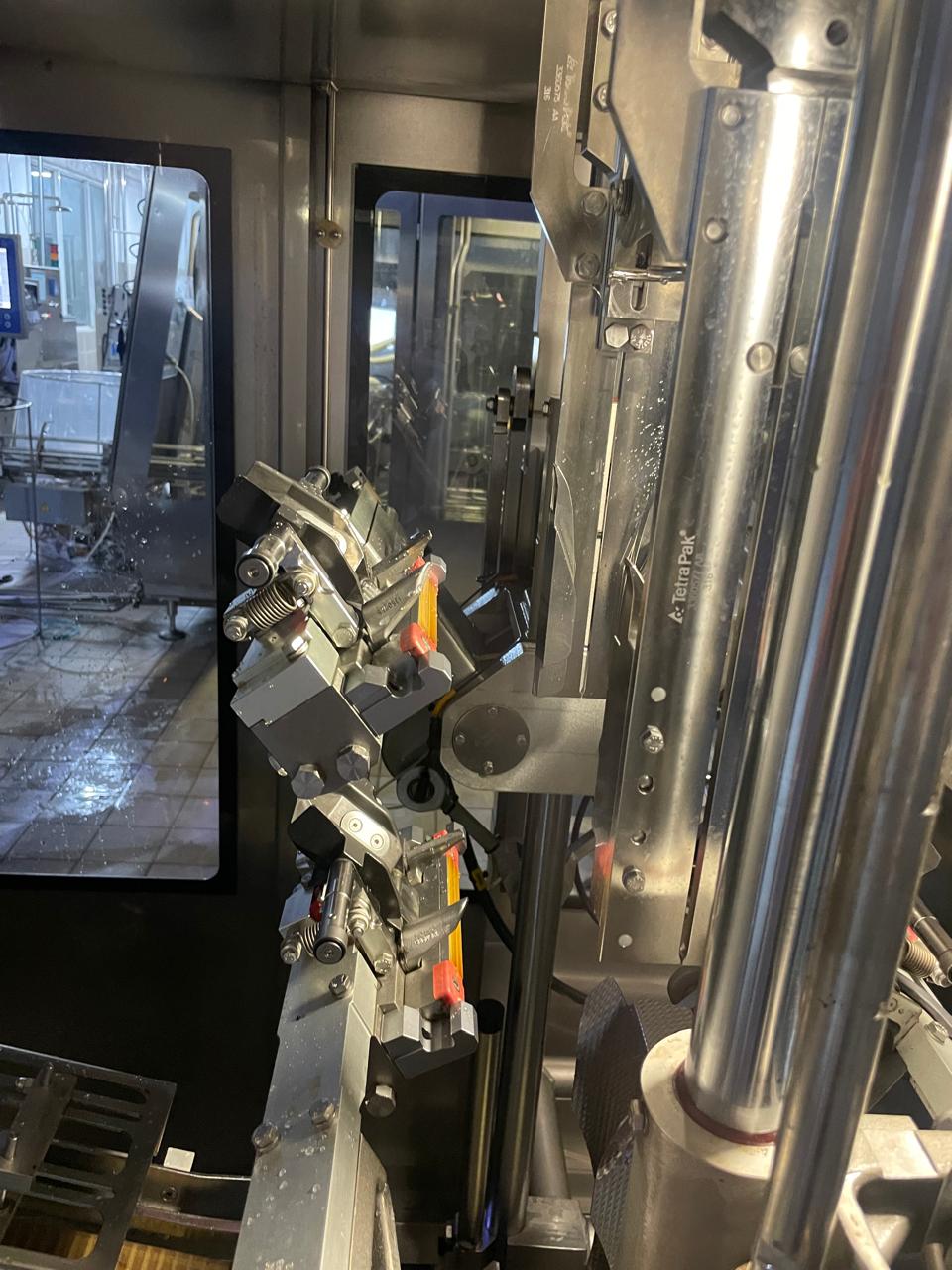 TETRA PAK A3 COMPACT FLEX 250ML AND 200ML PRISMA FILLING LINE YEAR 2016