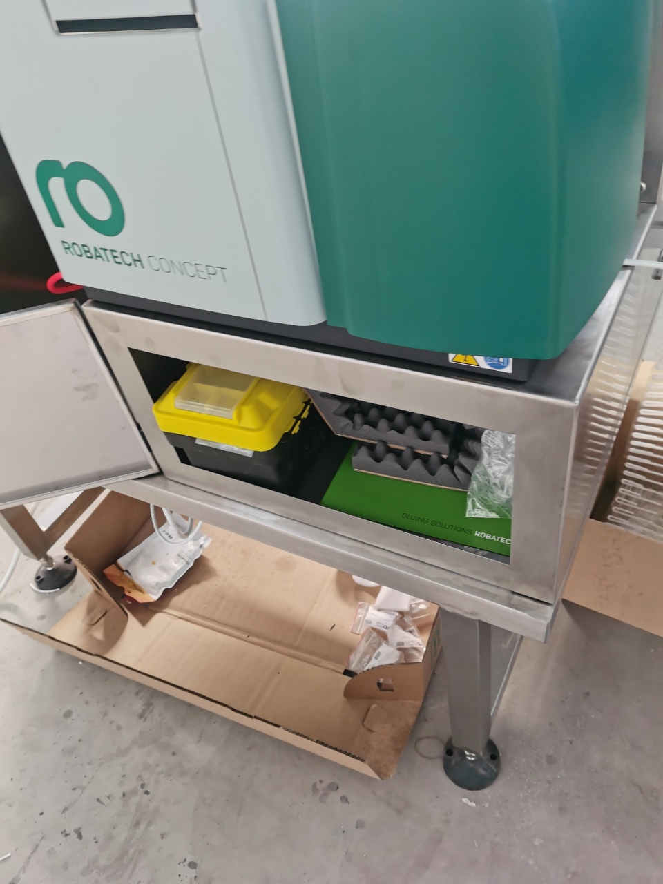 BRAND NEW STRAW APPLICATOR FOR SALE